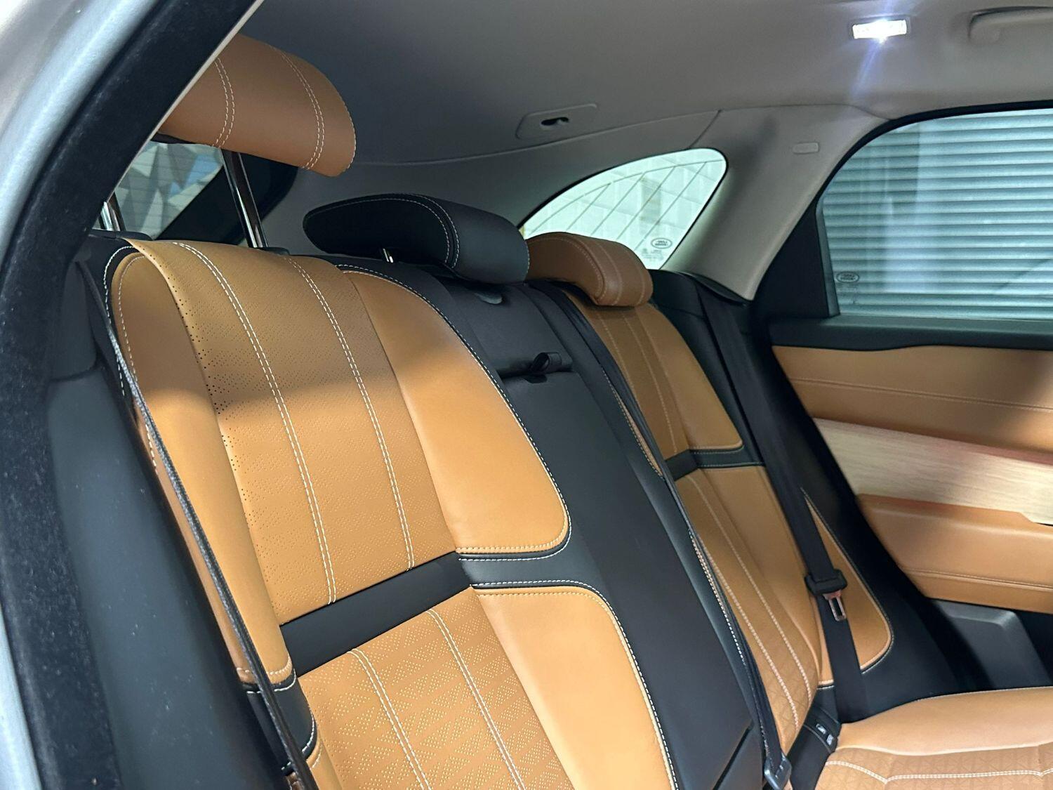 Used Land Rover Range Rover Velar 2017 for sale - 77656385: Photo 28