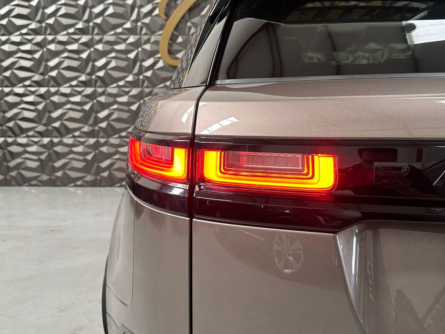 Used Land Rover Range Rover Velar 2017 for sale - 77656385: Photo 7