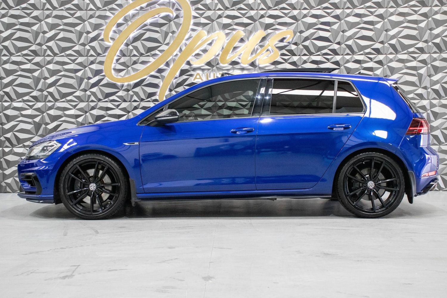 Used Volkswagen Golf 2018 for sale - 77542647: Photo 25