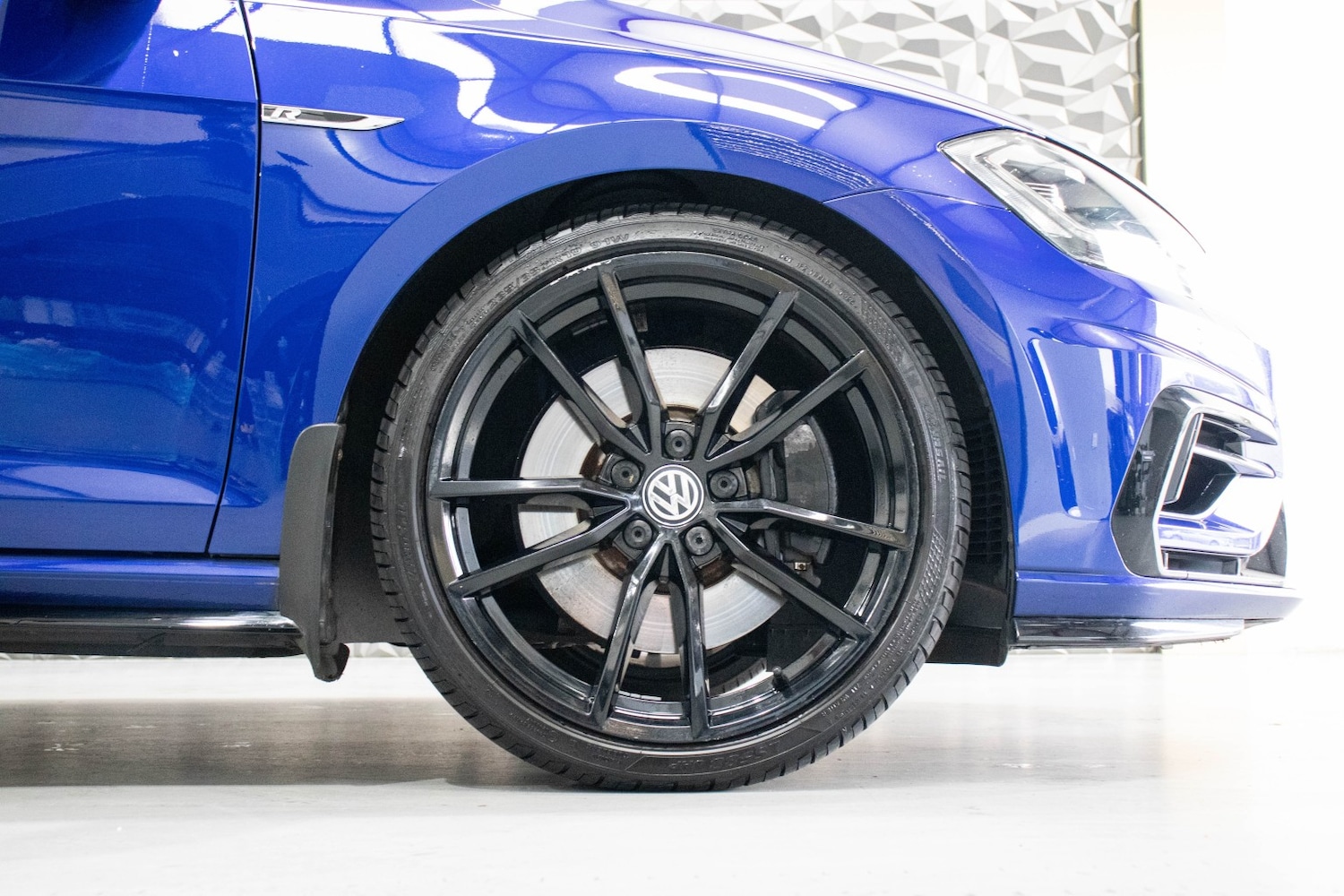 Used Volkswagen Golf 2018 for sale - 77542647: Photo 4