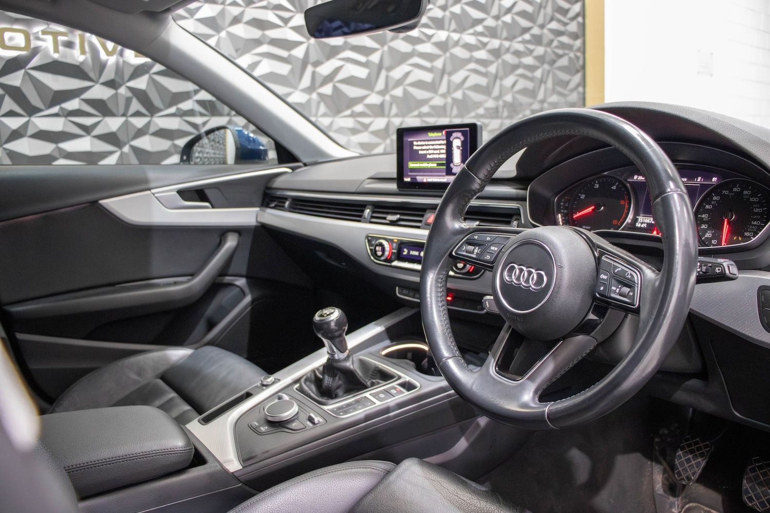 Used Audi A4 2017 for sale - 77542639: Photo 16