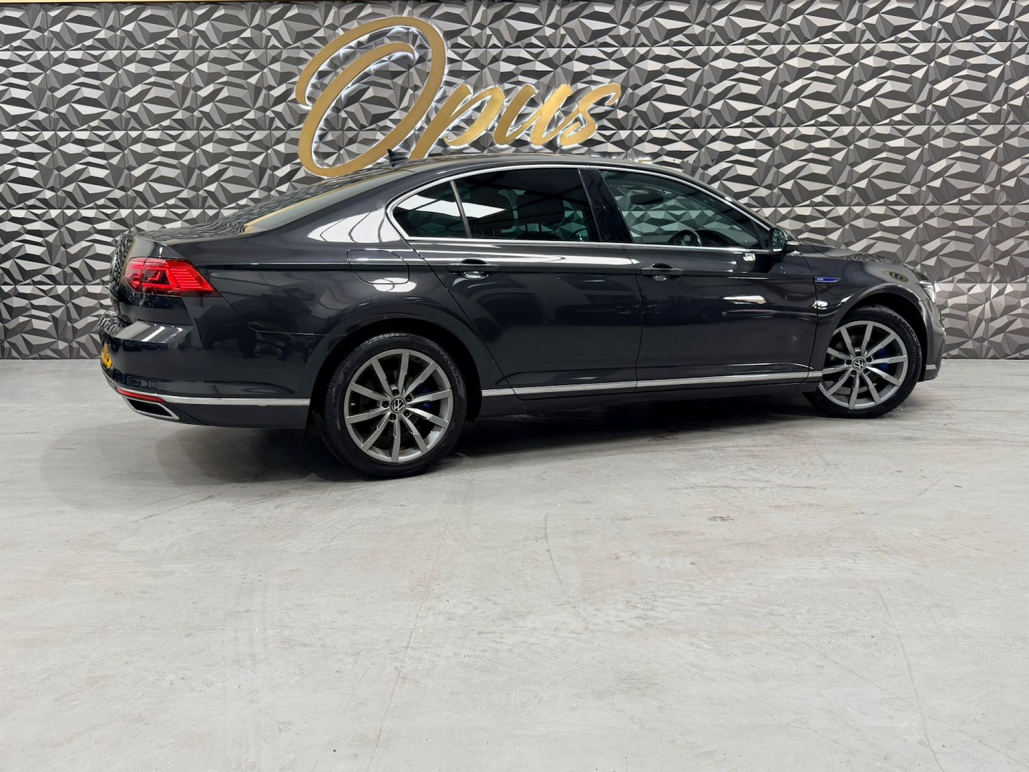 Used Volkswagen Passat 2021 for sale - 78070612: Photo 4