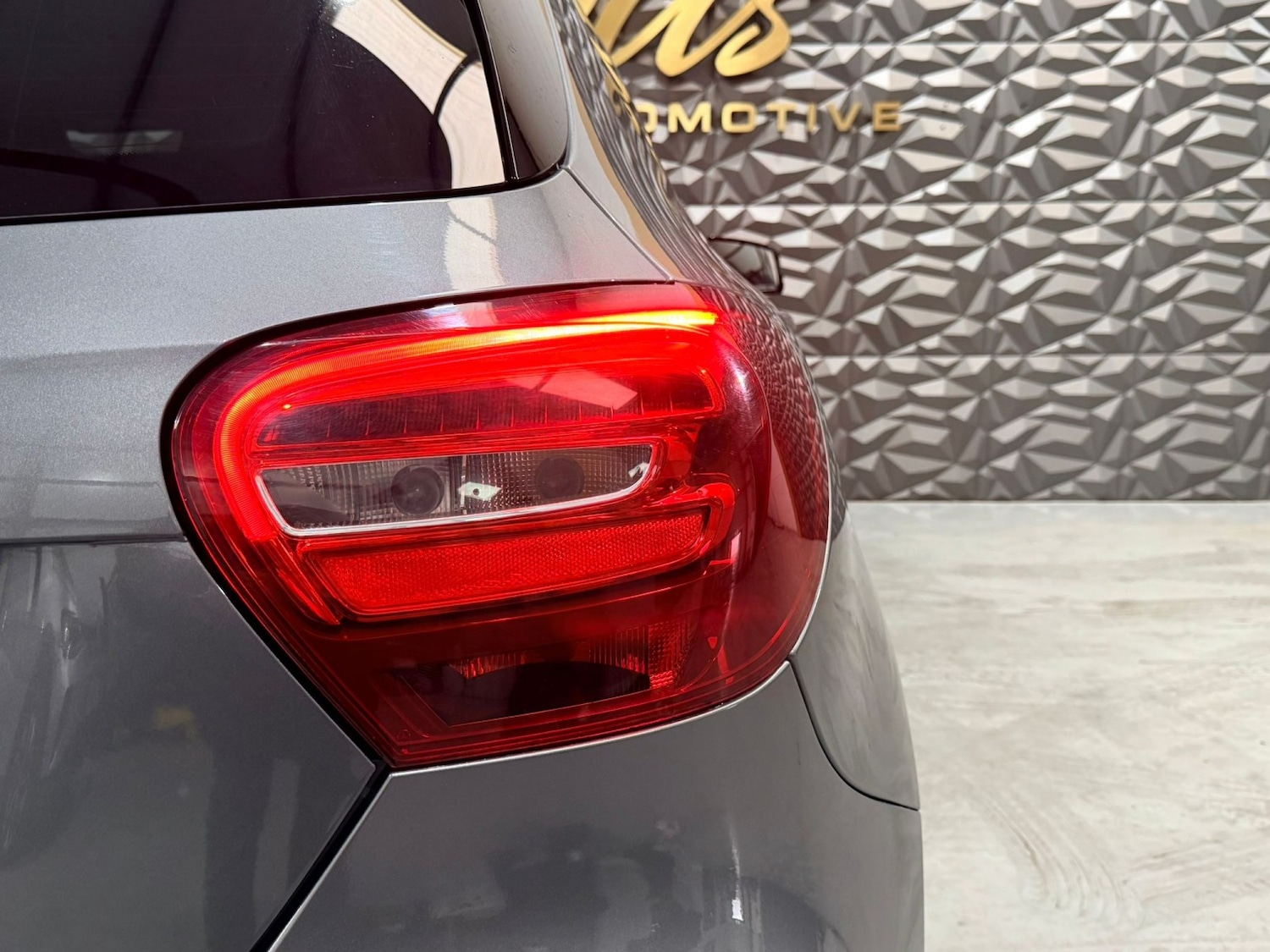 Used Mercedes-Benz A-Class 2017 for sale - 76974442: Photo 7