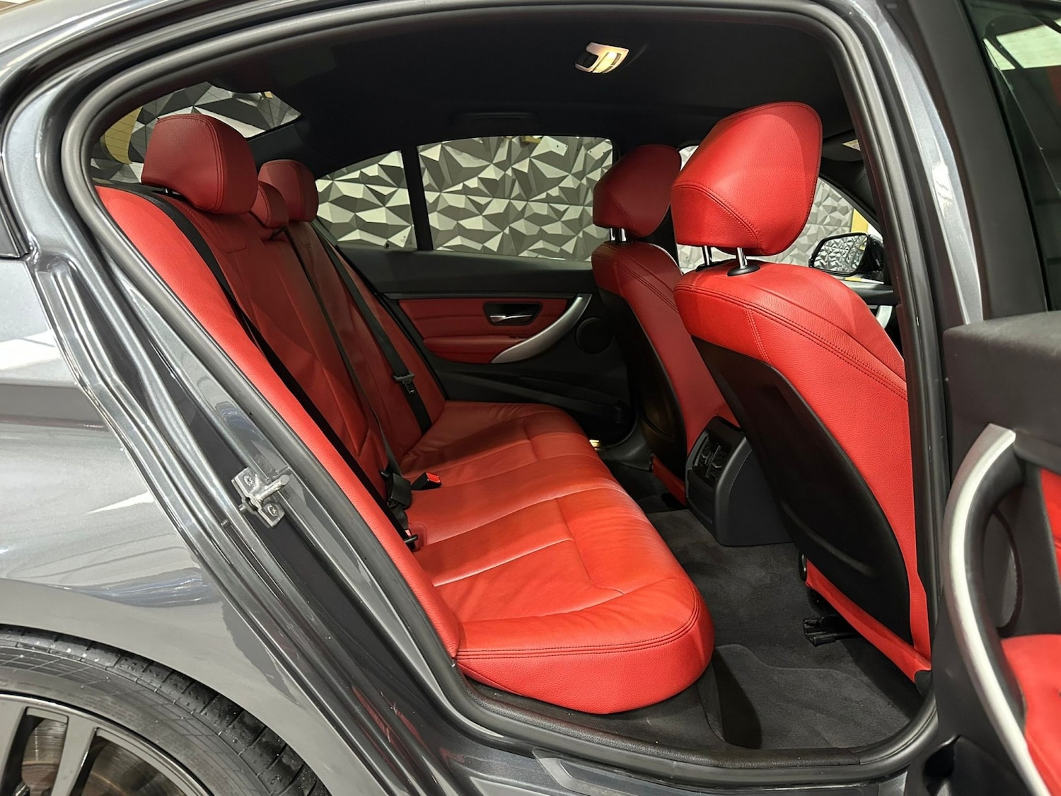 Used BMW 3 Series 2013 for sale - 76369374: Photo 22