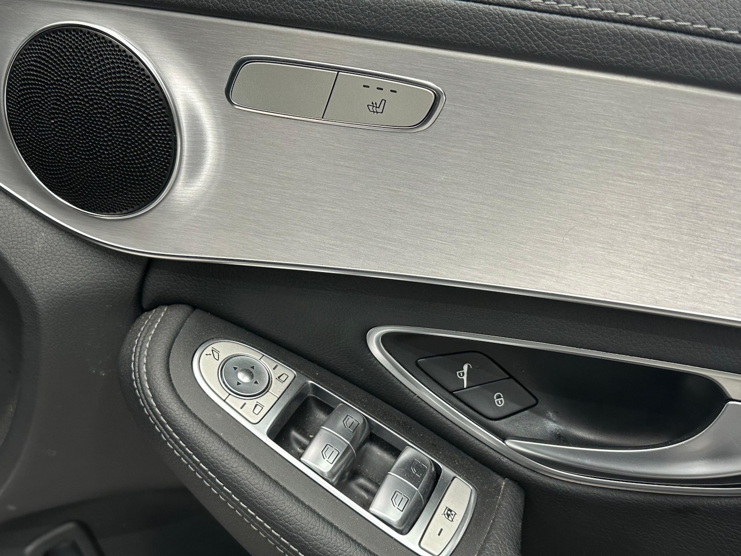 Used Mercedes-Benz C Class 2015 for sale - 76093654: Photo 10