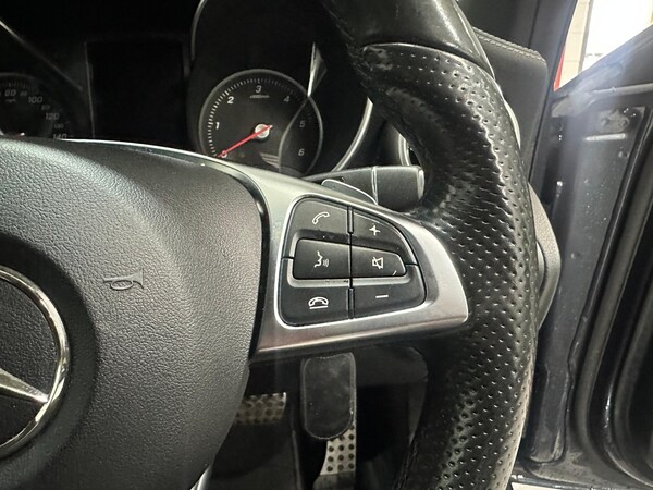 Used Mercedes-Benz C-Class 2015 for sale - 76093654: Photo 15