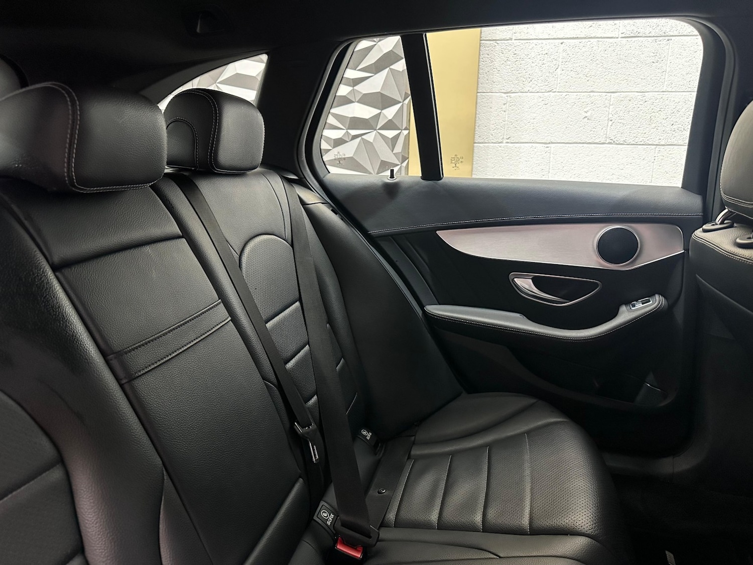 Used Mercedes-Benz C Class 2015 for sale - 76093654: Photo 21