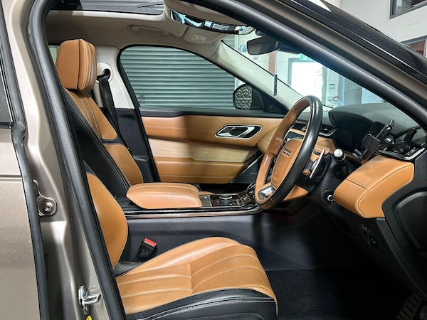 Used Land Rover Range Rover Velar 2017 for sale - 76120186: Photo 14