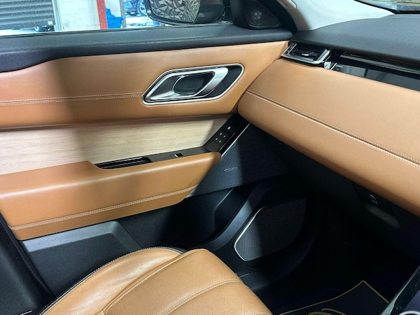 Used Land Rover Range Rover Velar 2017 for sale - 76120186: Photo 17