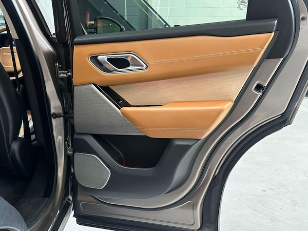 Used Land Rover Range Rover Velar 2017 for sale - 76120186: Photo 27
