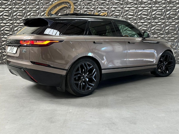 Used Land Rover Range Rover Velar 2017 for sale - 76120186: Photo 4