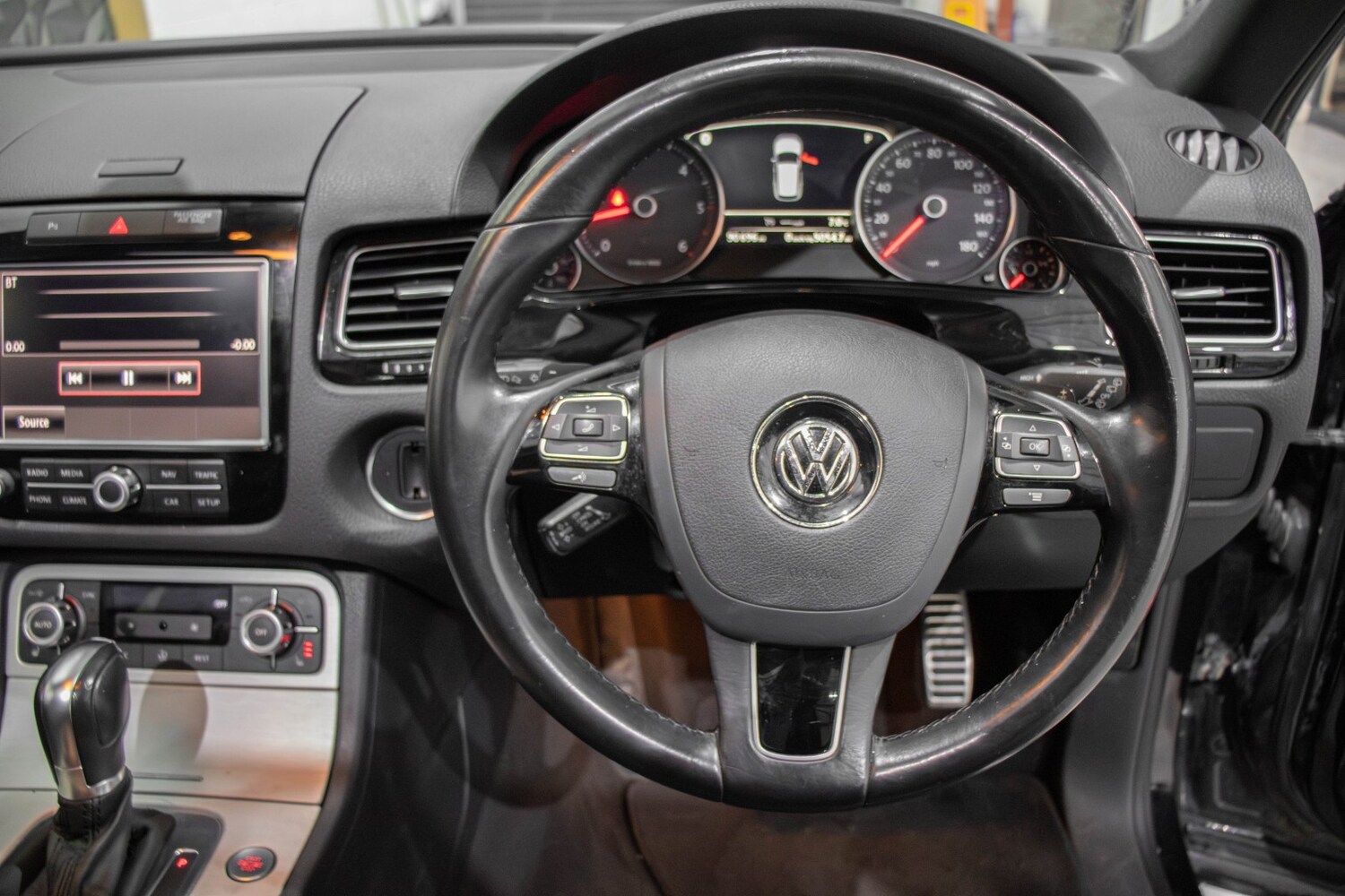 Used Volkswagen Touareg 2013 for sale - 77542640: Photo 15