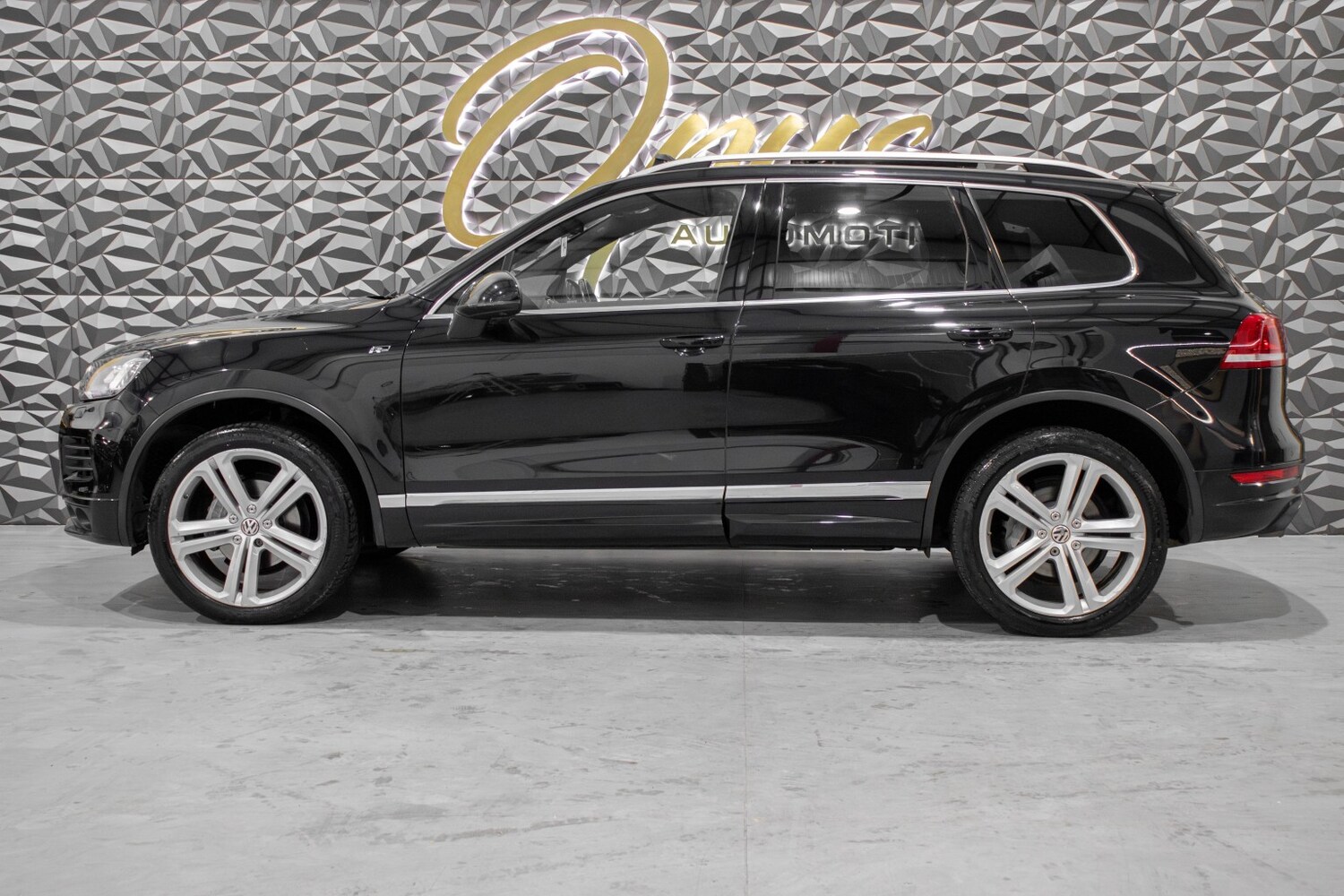 Used Volkswagen Touareg 2013 for sale - 77542640: Photo 7