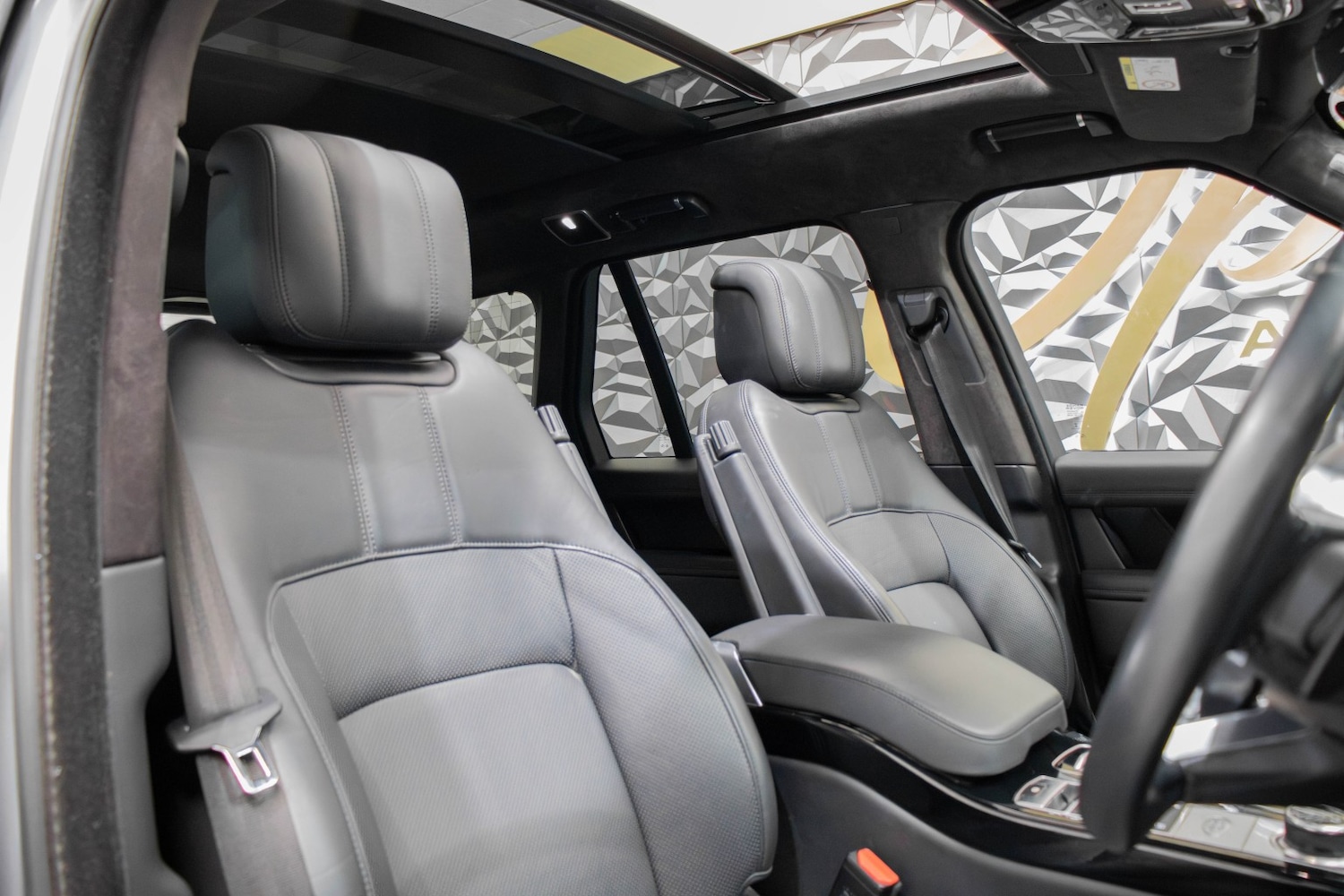 Used Land Rover Range Rover 2021 for sale - 77781579: Photo 14