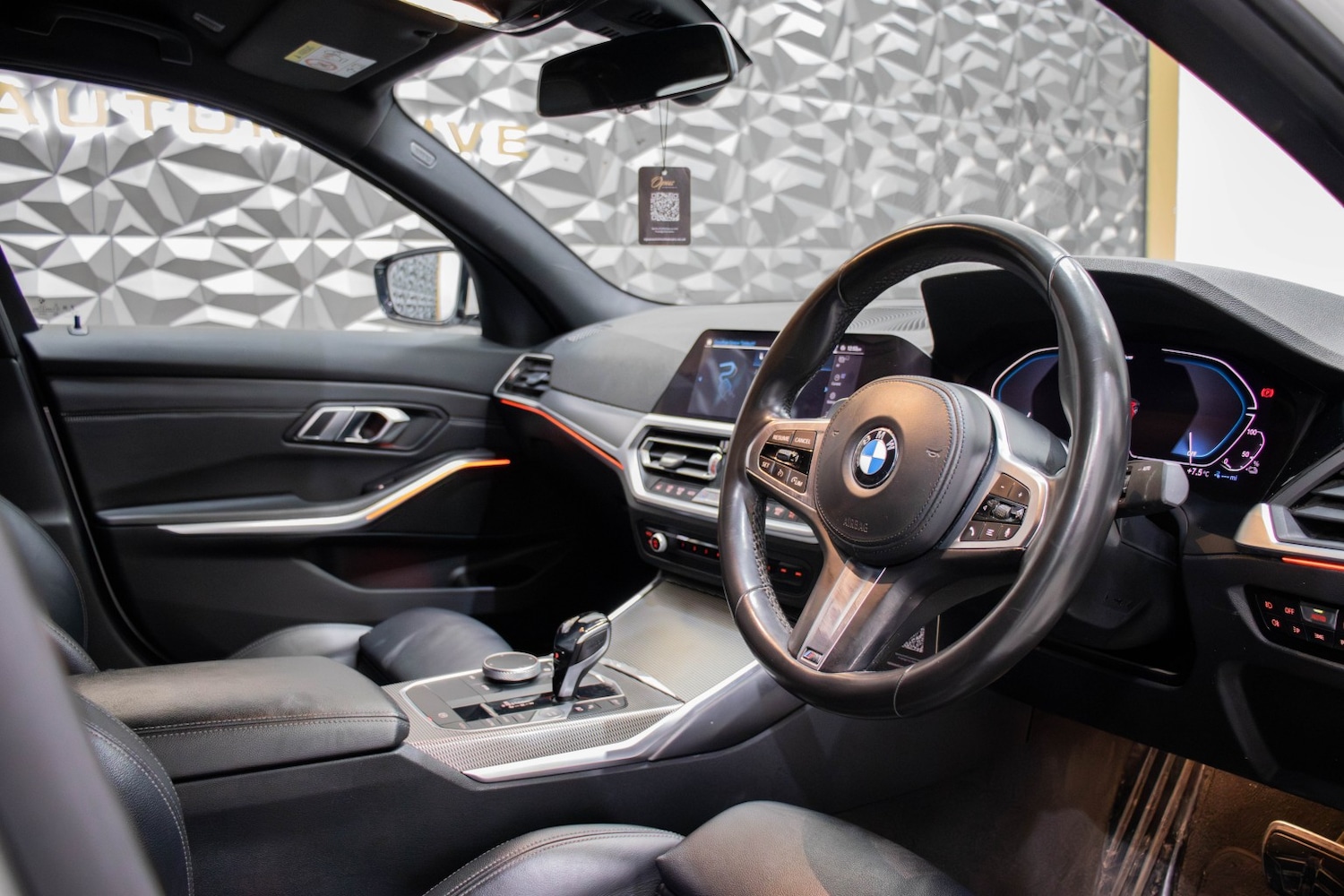 Used BMW 3 Series 2019 for sale - 77851272: Photo 11