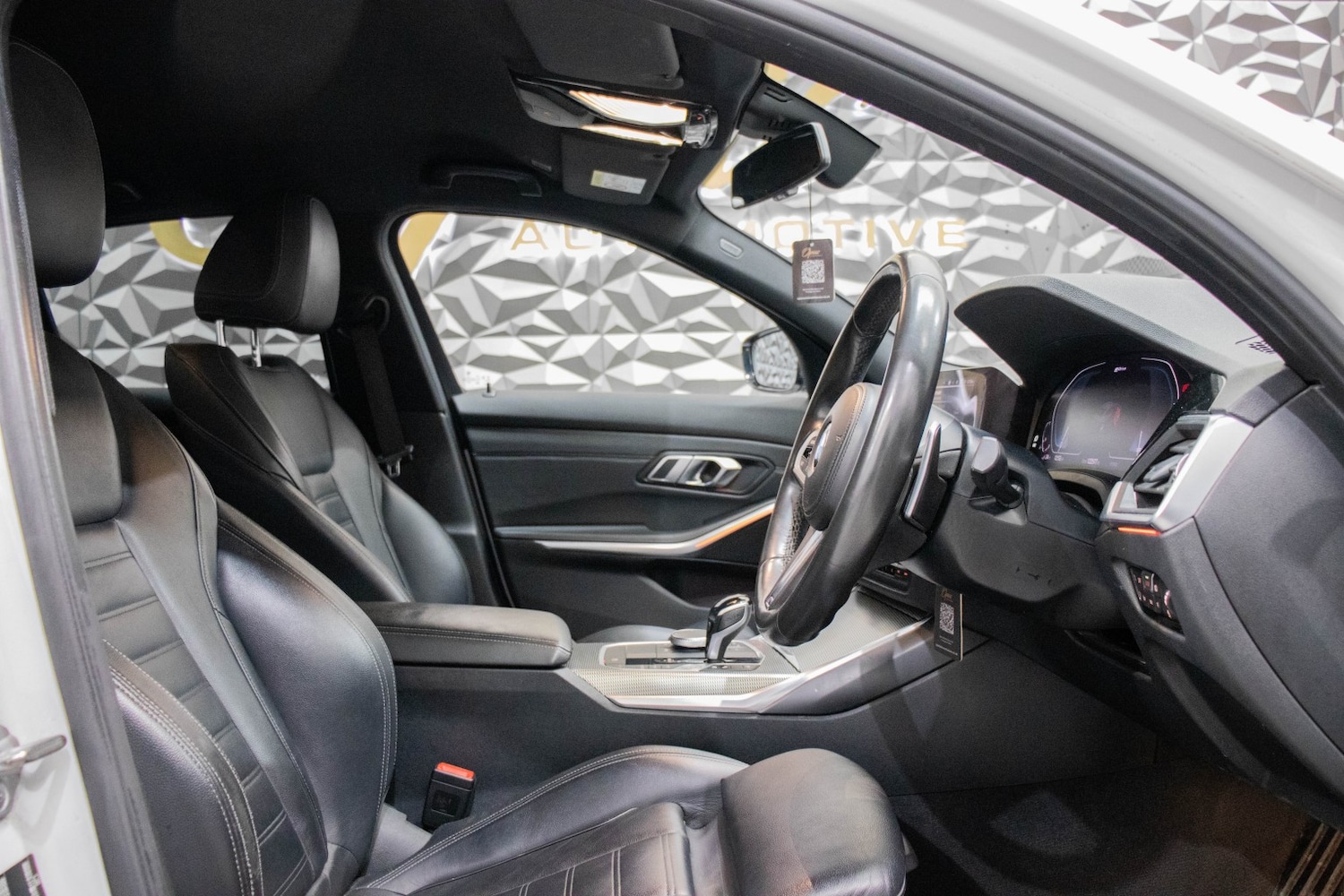 Used BMW 3 Series 2019 for sale - 77851272: Photo 12