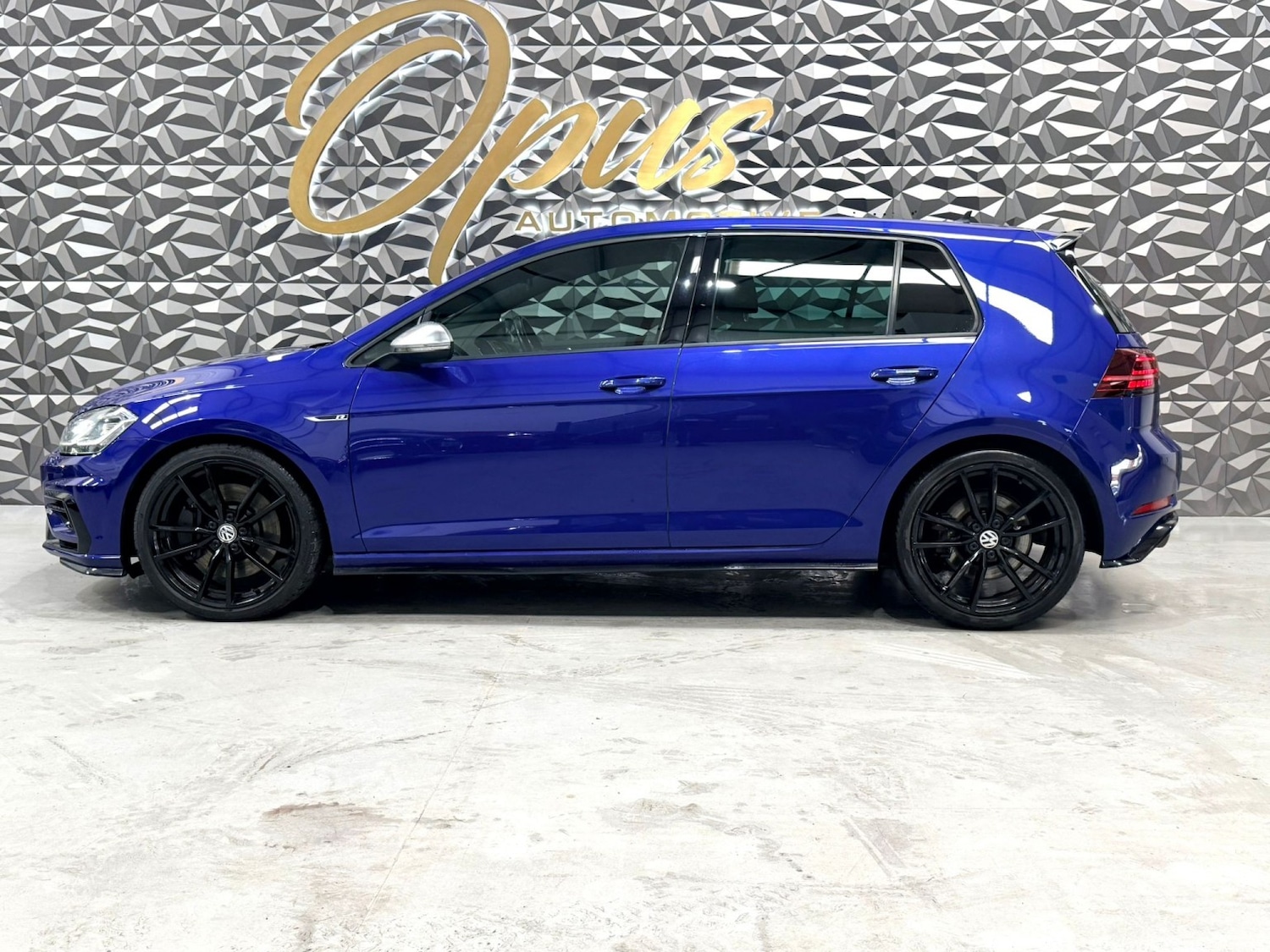 Used Volkswagen Golf 2018 for sale - 77656406: Photo 8