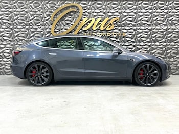 Used Tesla Model 3 2020 for sale - 75999906: Photo