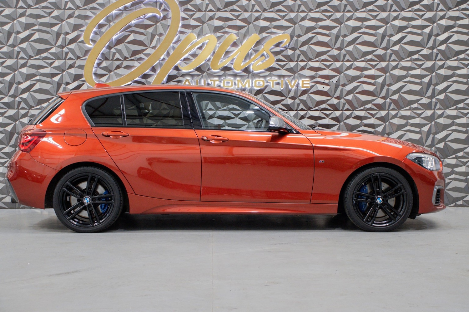 Used BMW 1 Series 2018 for sale - 77643759: Photo 2