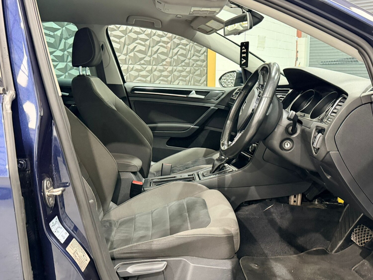 Used Volkswagen Golf 2014 for sale - 77542636: Photo 12