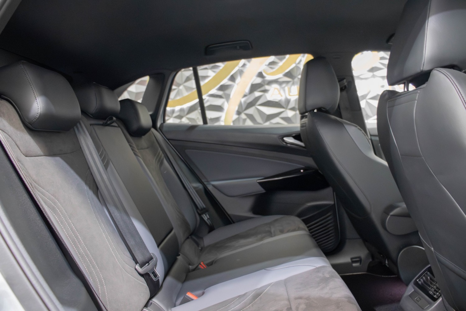 Used Volkswagen ID.4 2024 for sale - 77237144: Photo 25