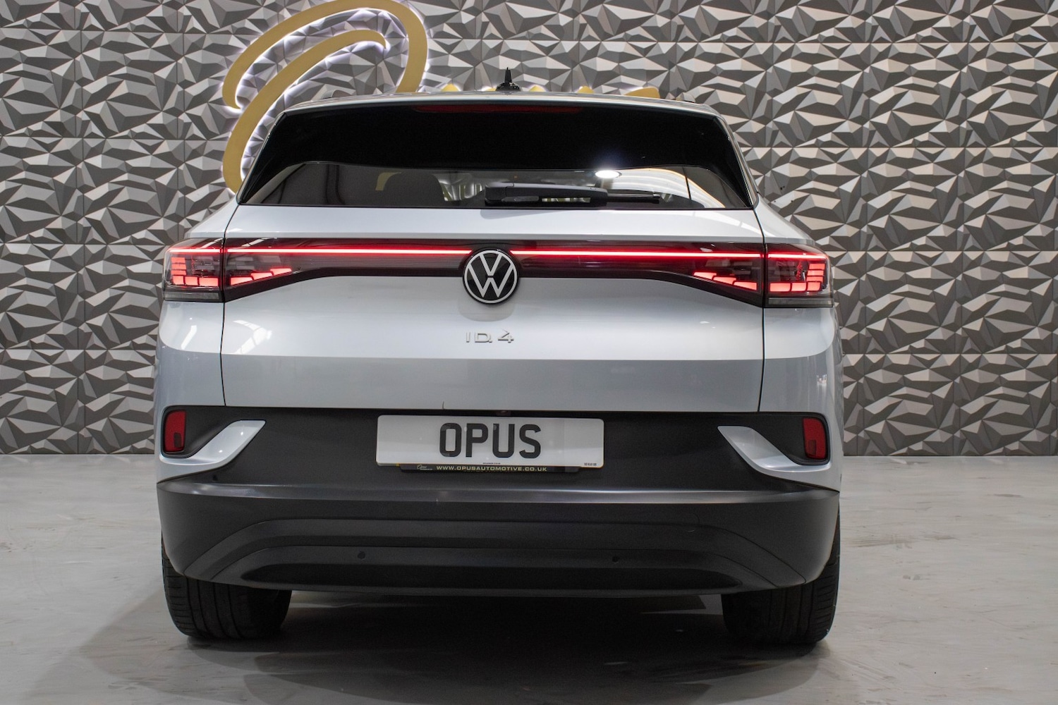 Used Volkswagen ID.4 2024 for sale - 77237144: Photo 5