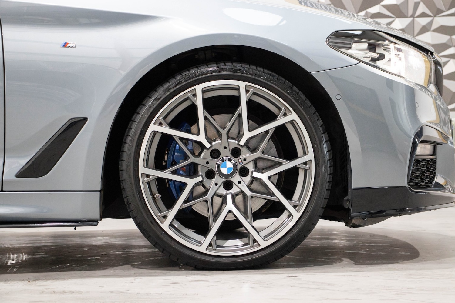 Used BMW 5 Series 2019 for sale - 76559992: Photo 3