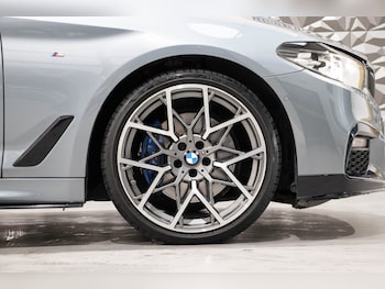 Used BMW 5 Series 2019 for sale - 76559992: Photo