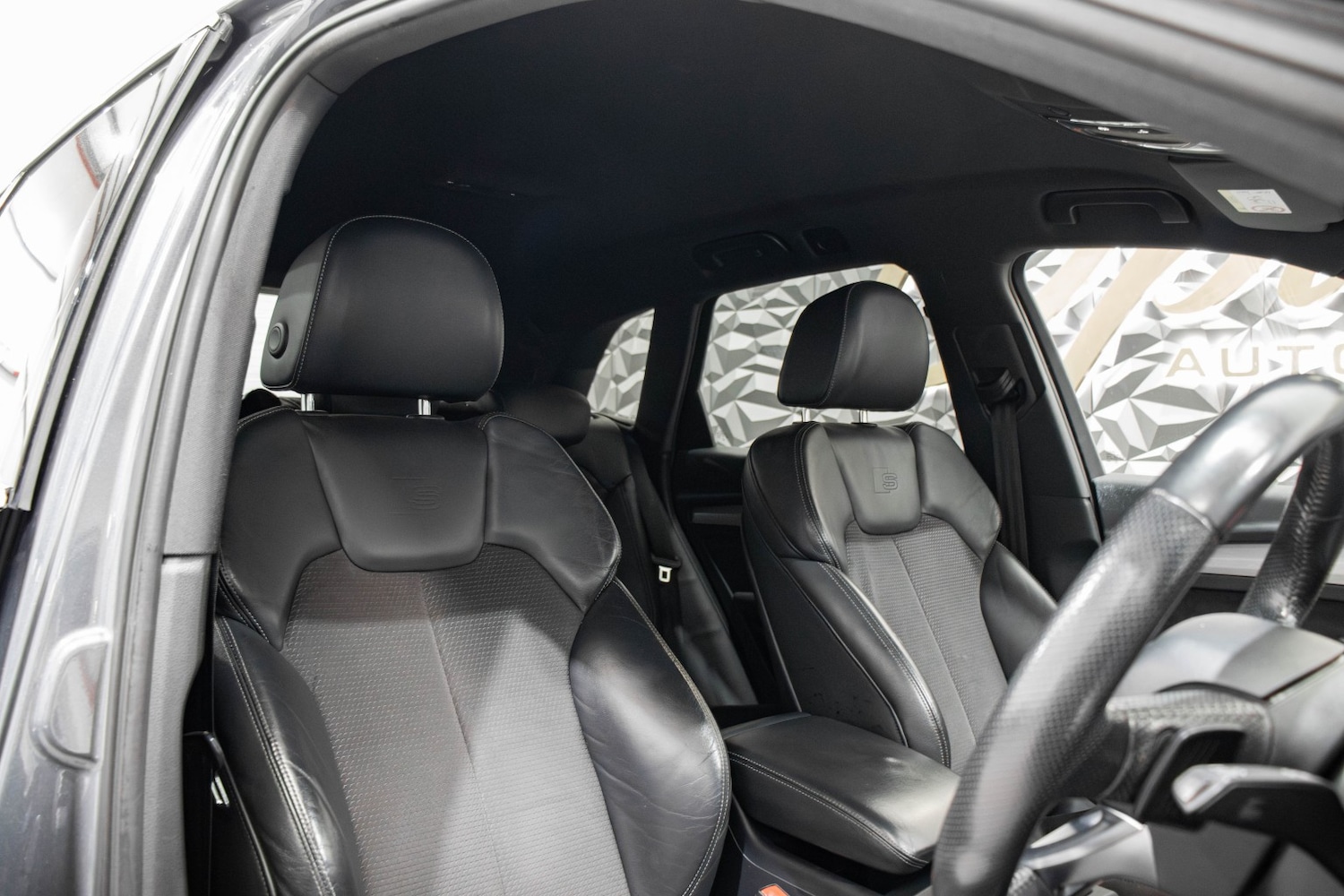 Used Audi Q5 2018 for sale - 76687165: Photo 12