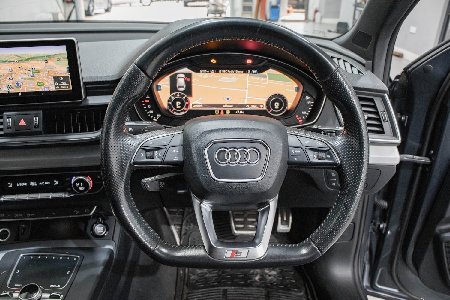 Used Audi Q5 2018 for sale - 76687165: Photo 15