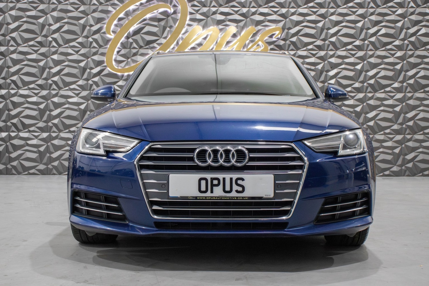 Used Audi A4 2017 for sale - 77251348: Photo 11