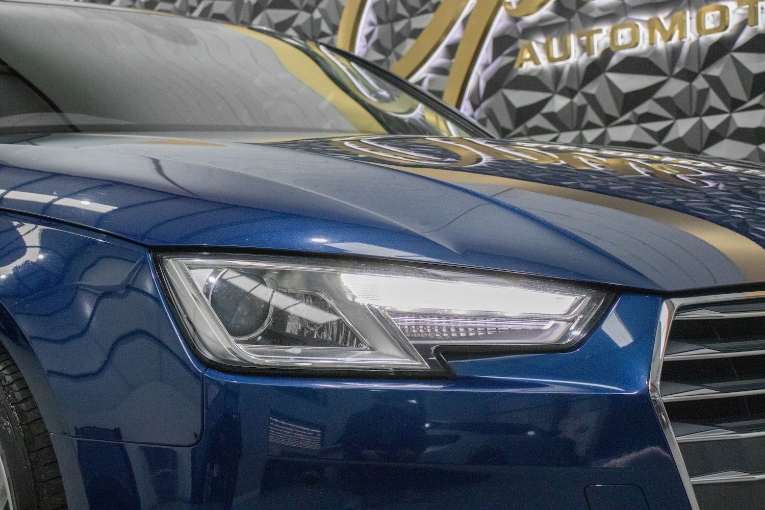 Used Audi A4 2017 for sale - 77251348: Photo 12