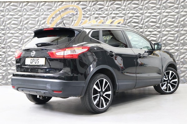 Used Nissan Qashqai 2017 for sale - 76252991: Photo 4