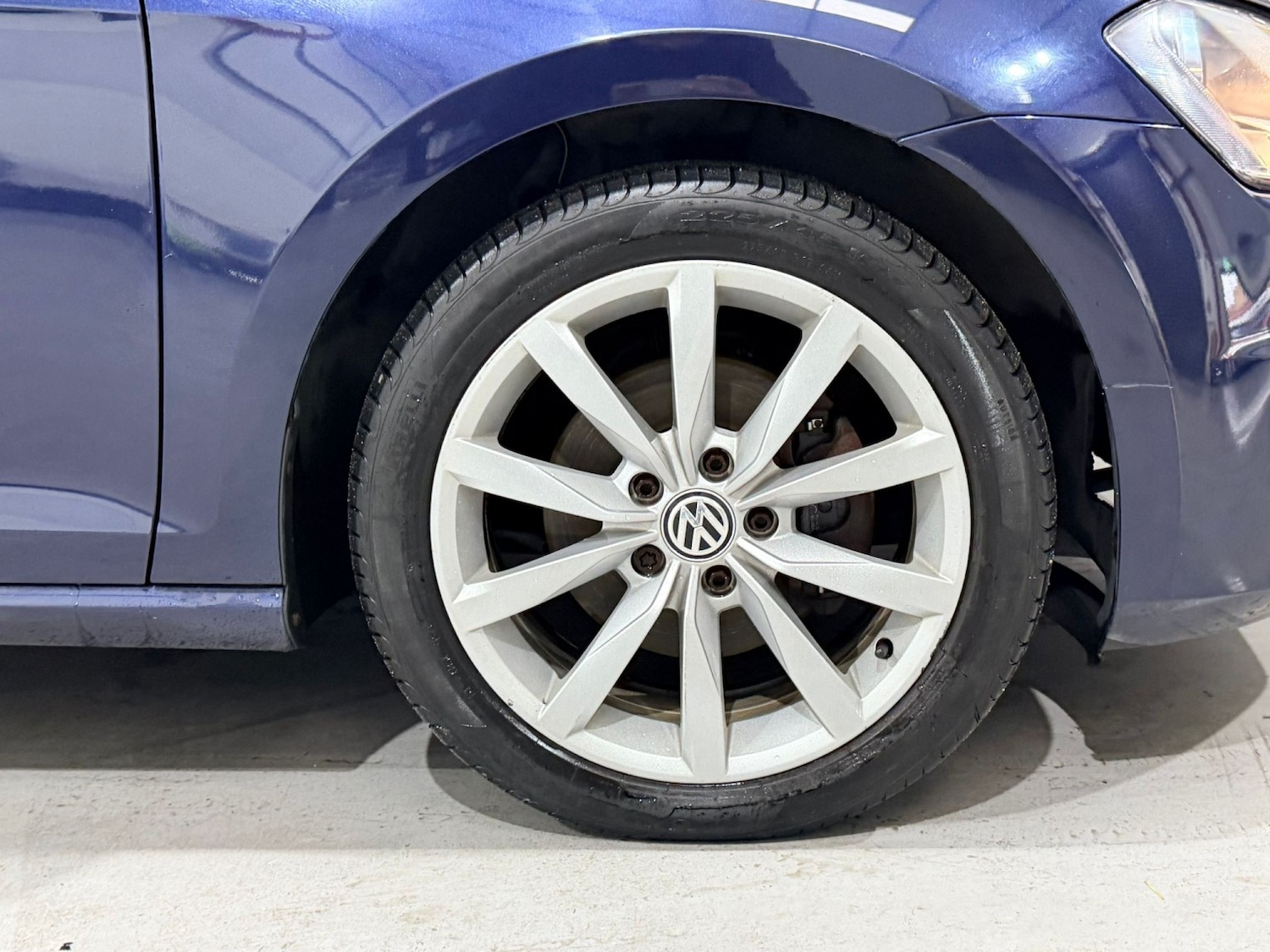 Used Volkswagen Golf 2014 for sale - 77277337: Photo 3