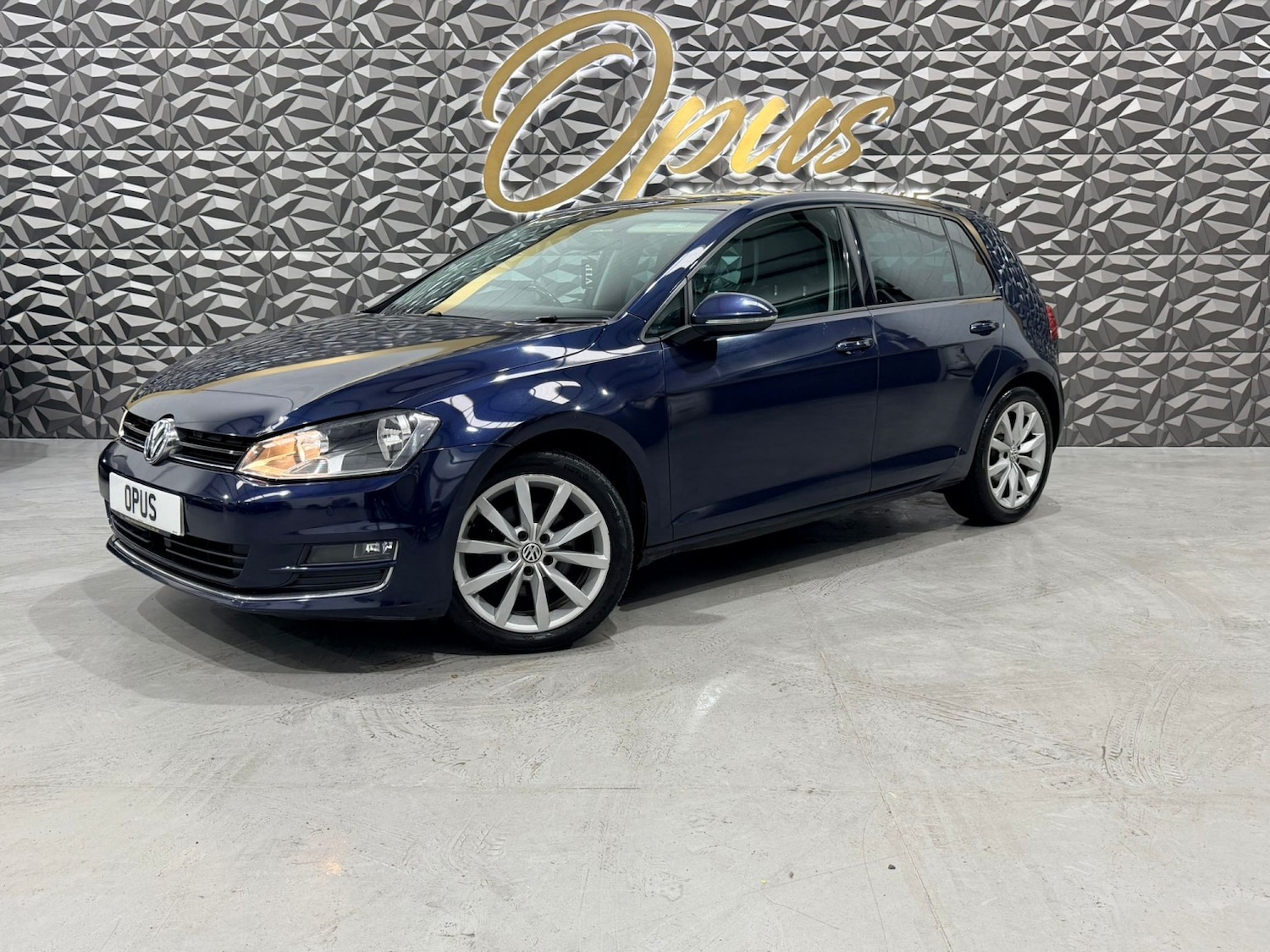 Used Volkswagen Golf 2014 for sale - 77277337: Photo 8