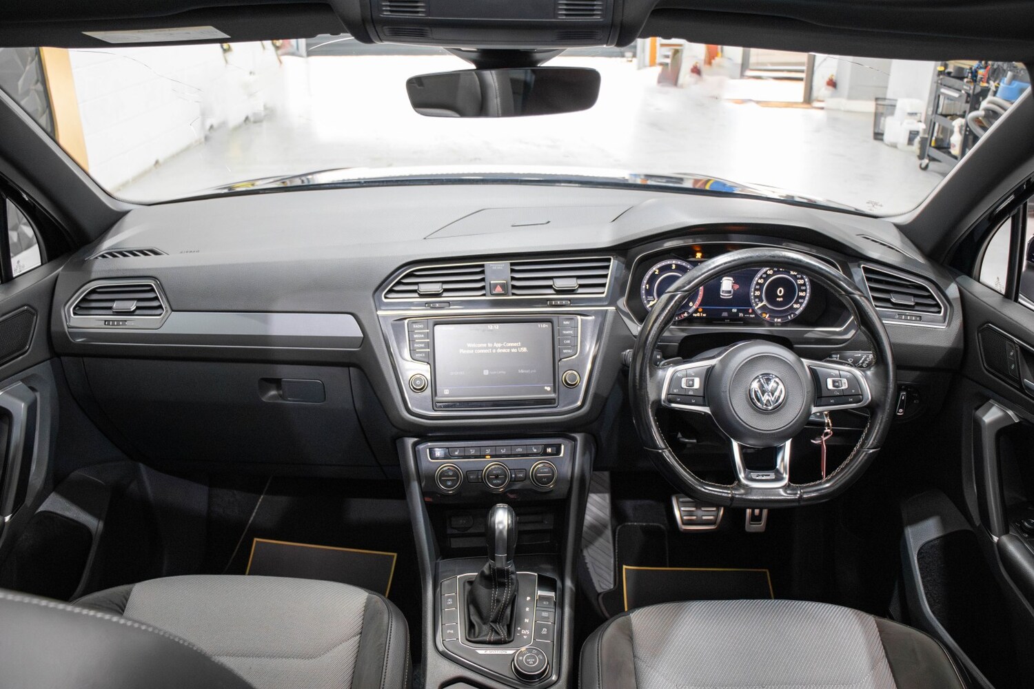 Used Volkswagen Tiguan 2017 for sale - 77542638: Photo 23