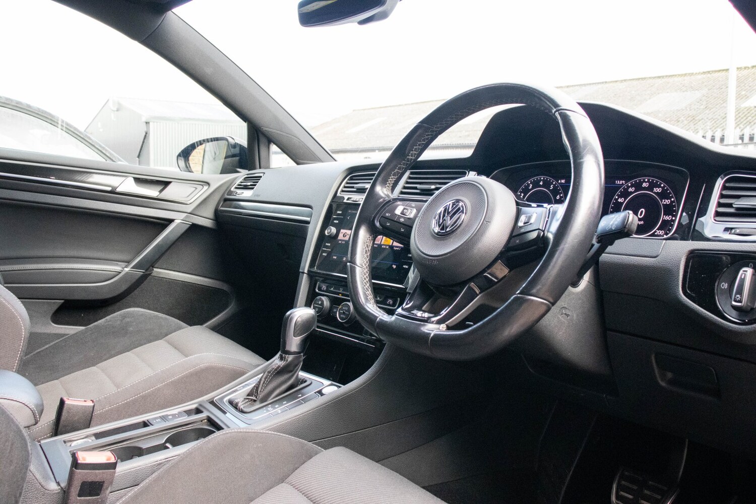 Used Volkswagen Golf 2018 for sale - 77715093: Photo 13