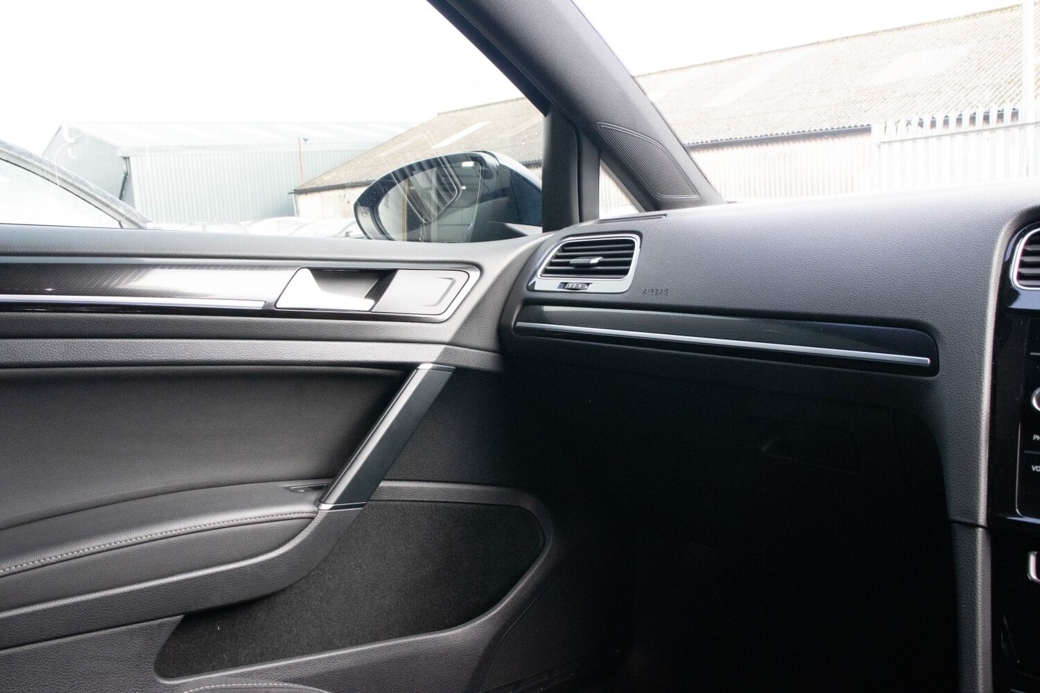 Used Volkswagen Golf 2018 for sale - 77715093: Photo 20