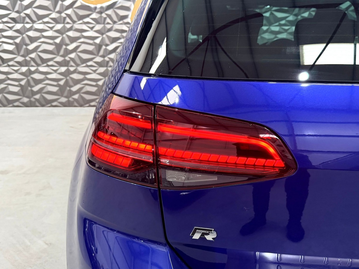 Used Volkswagen Golf 2018 for sale - 77715093: Photo 5