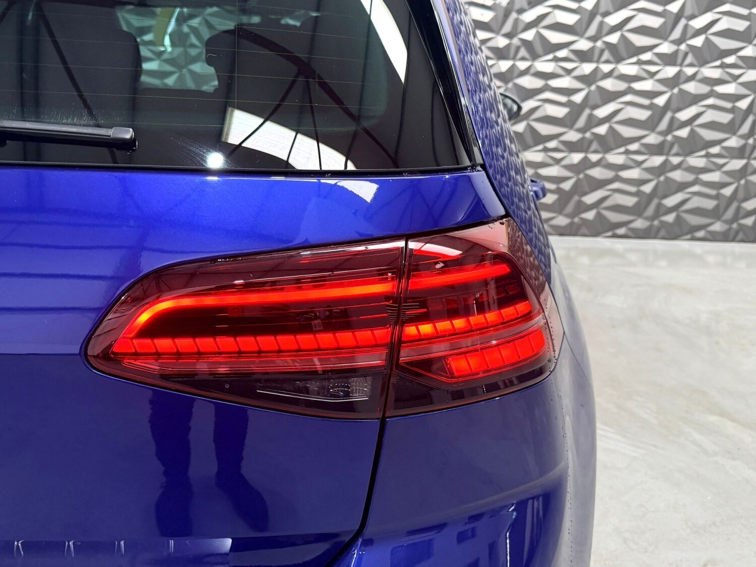 Used Volkswagen Golf 2018 for sale - 77715093: Photo 6