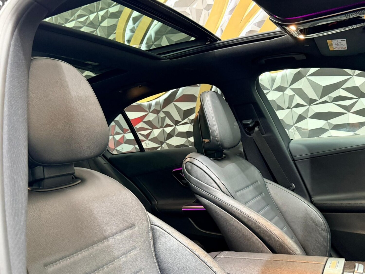 Used Mercedes-Benz C Class 2023 for sale - 76369375: Photo 18