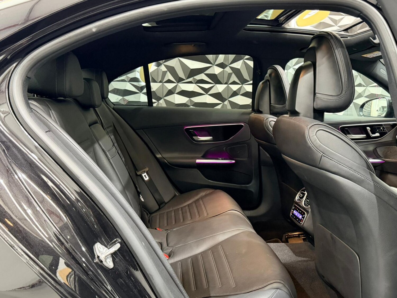 Used Mercedes-Benz C Class 2023 for sale - 76369375: Photo 28