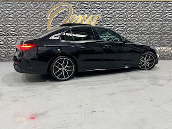 Used Mercedes-Benz C Class 2023 for sale - 76369375: Photo