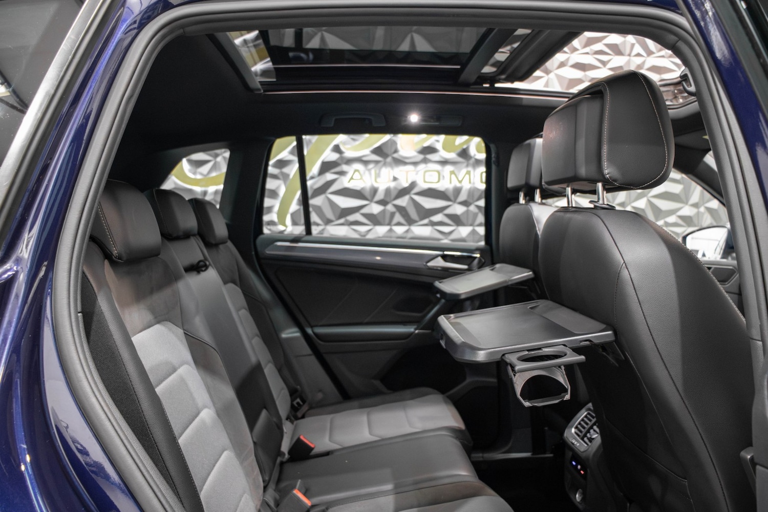 Used Volkswagen Tiguan 2017 for sale - 76863821: Photo 14