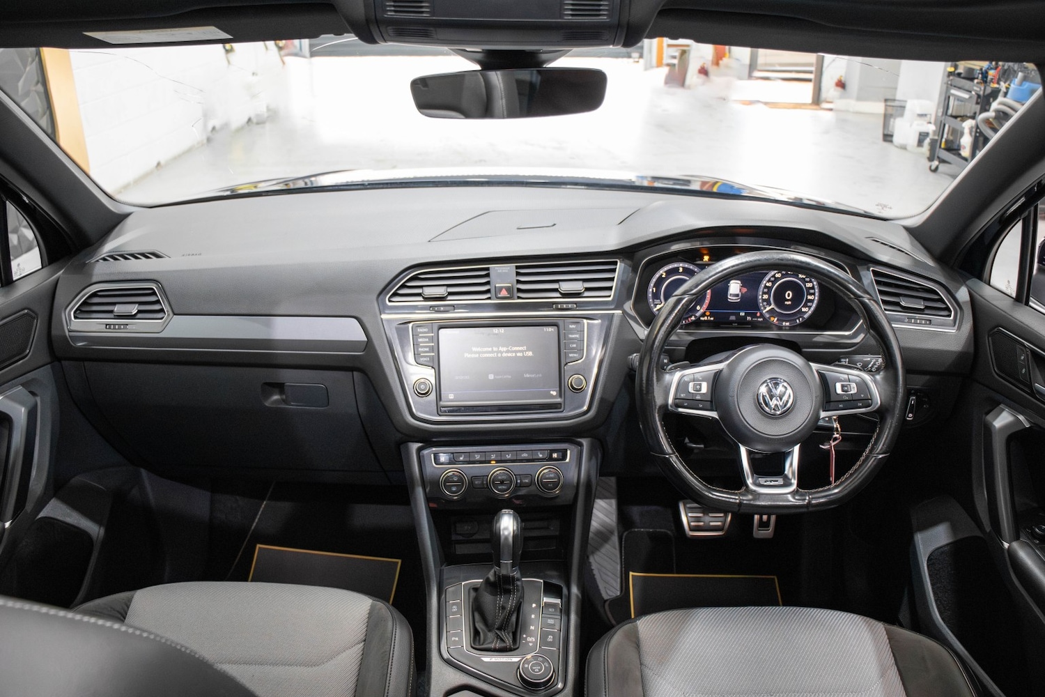 Used Volkswagen Tiguan 2017 for sale - 76863821: Photo 23