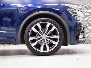 Used Volkswagen Tiguan 2017 for sale - 76863821: Photo