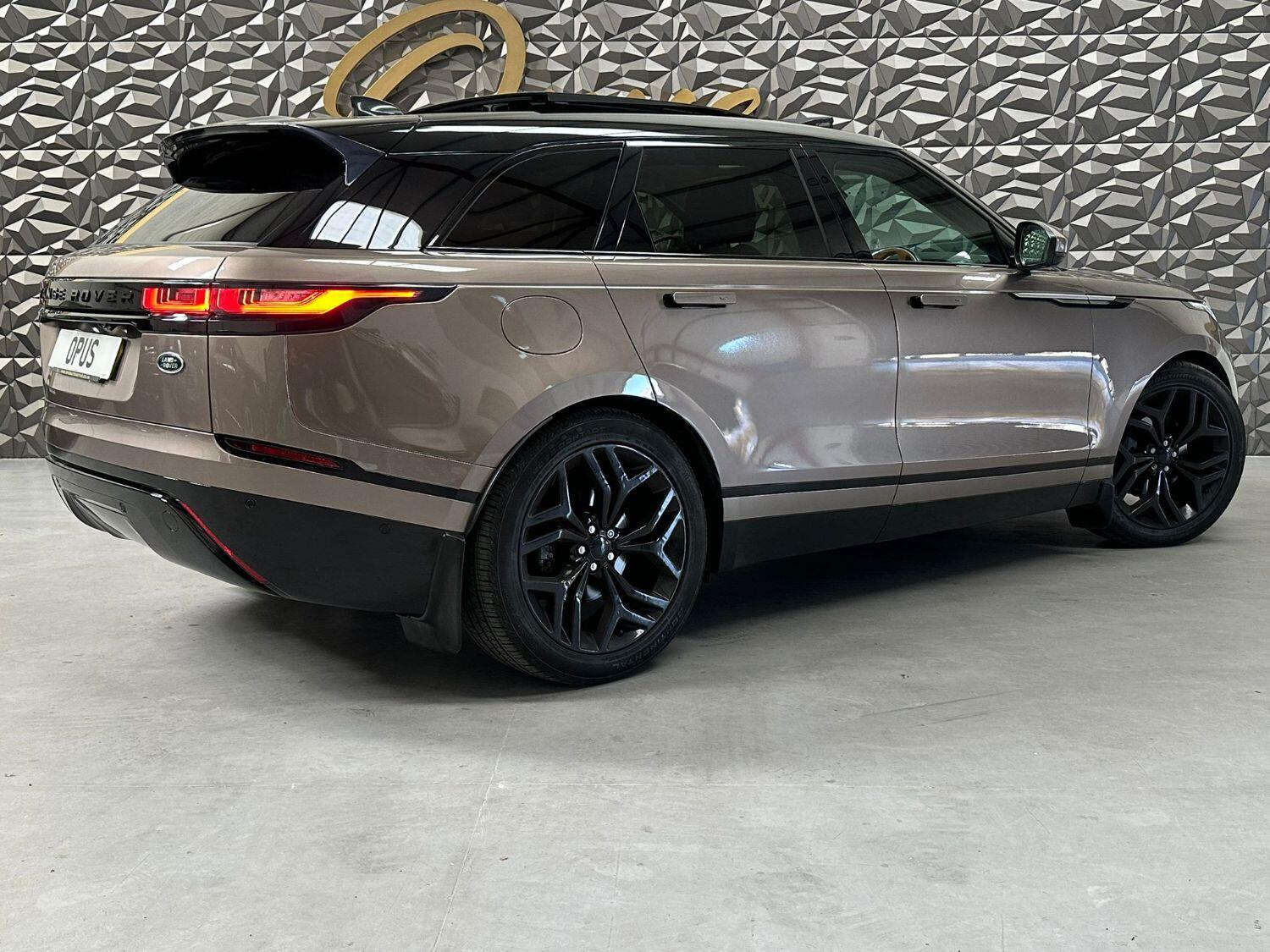 Used Land Rover Range Rover Velar 2017 for sale - 76319447: Photo 4