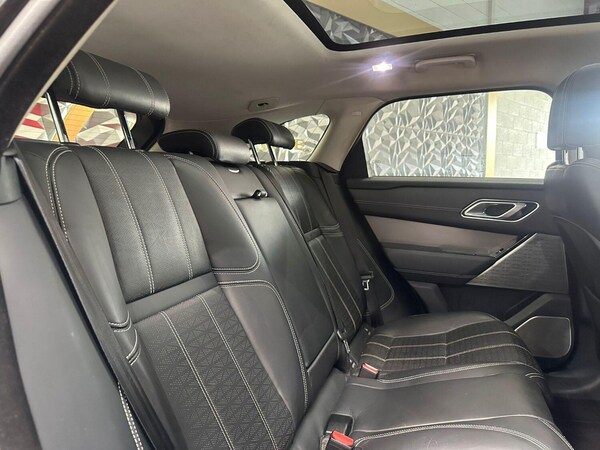 Used Land Rover Range Rover Velar 2017 for sale - 75539035: Photo 17