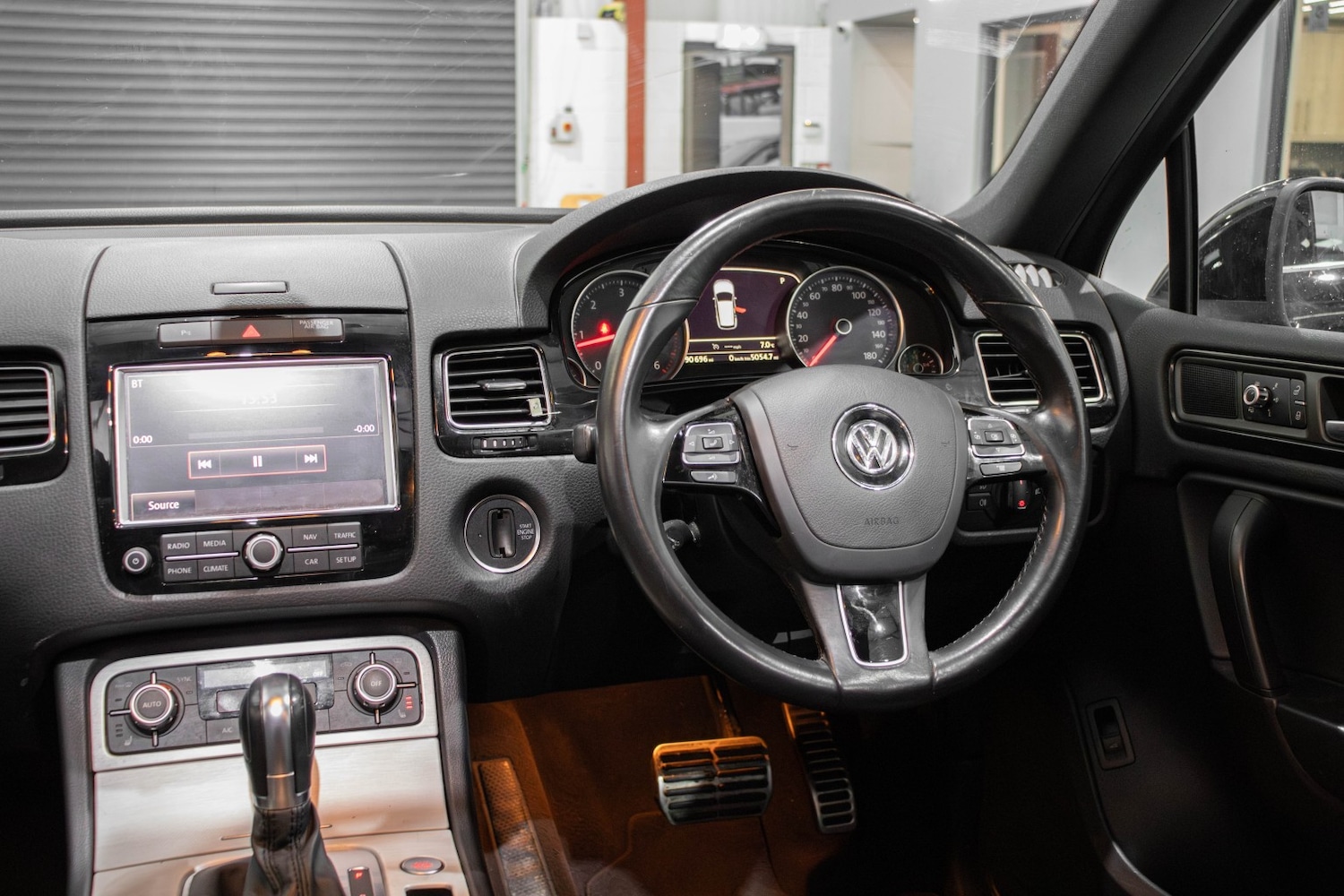 Used Volkswagen Touareg 2013 for sale - 77107728: Photo 16
