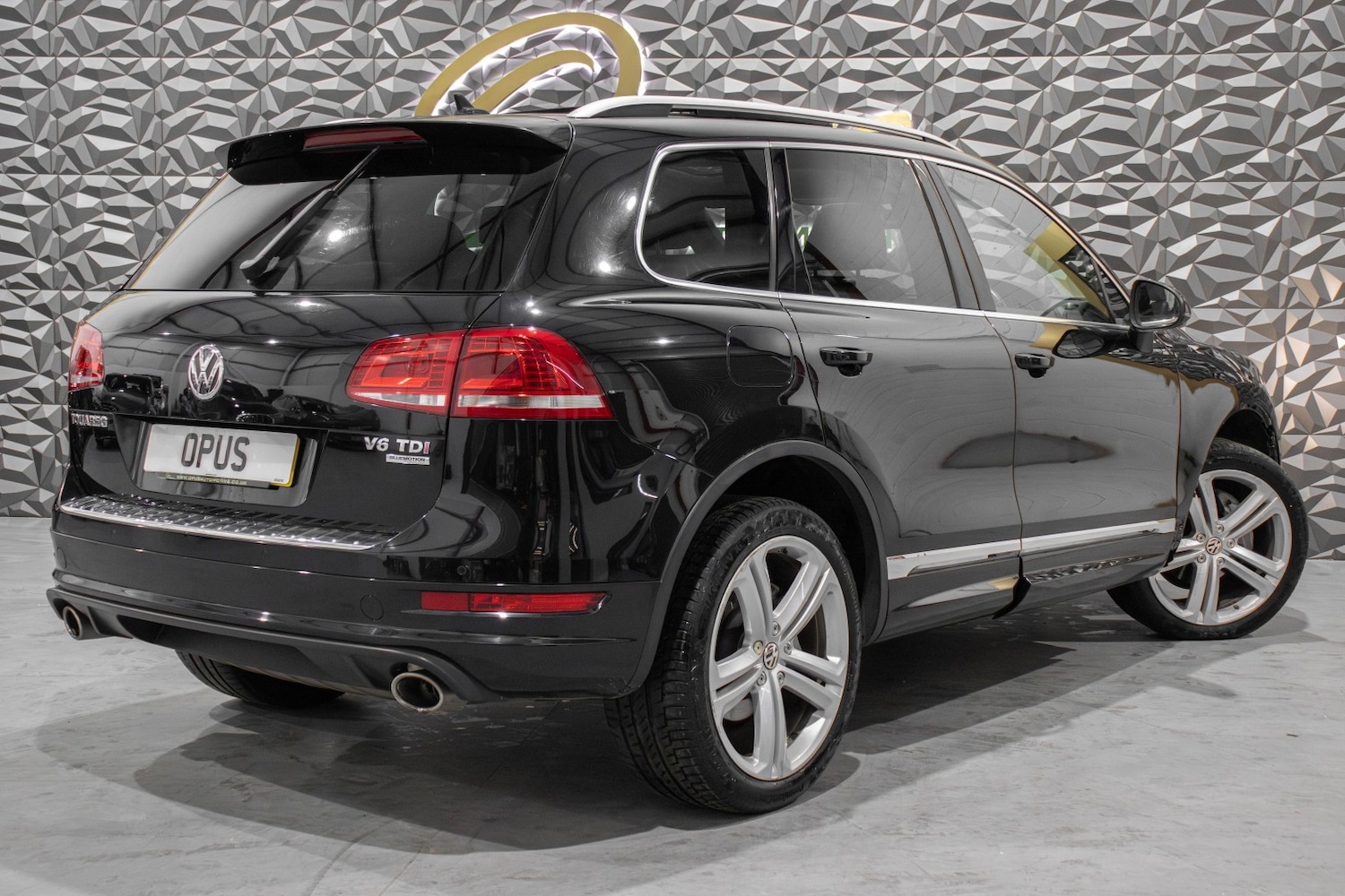 Used Volkswagen Touareg 2013 for sale - 77107728: Photo 4
